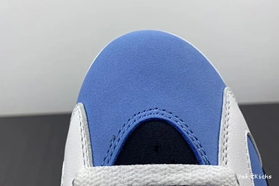 Jordan White CT8529- Retro 1028 6 621 Bold UNC 0812